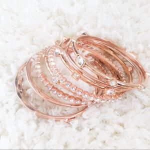 ⭐️ROSE GOLD CRYSTAL BANGLES⭐️